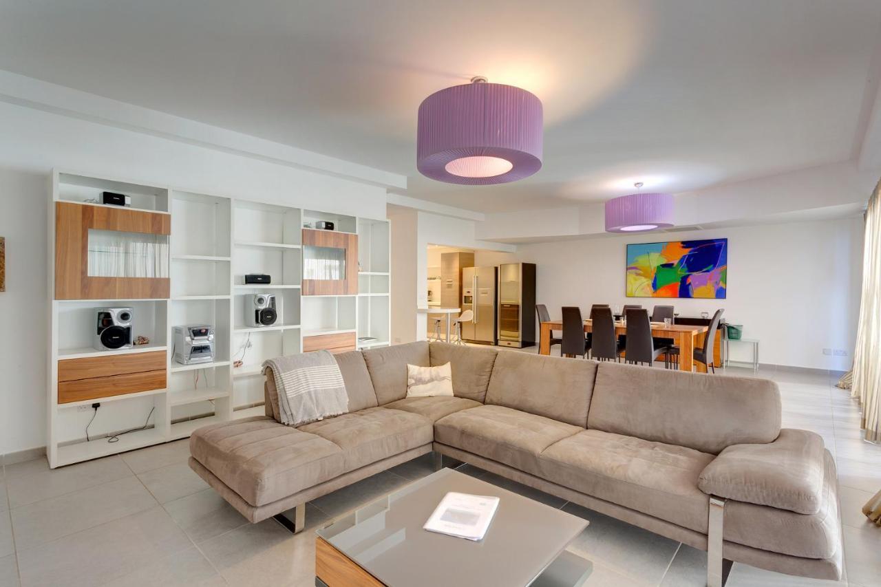 Seaview Apartment In Fort Cambridge, Sliema Dış mekan fotoğraf